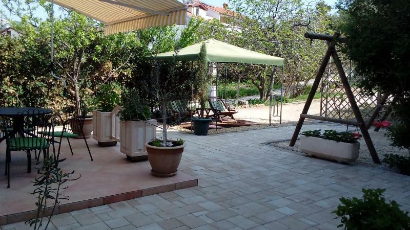 House Lavanda Villa Rab Town Bagian luar foto